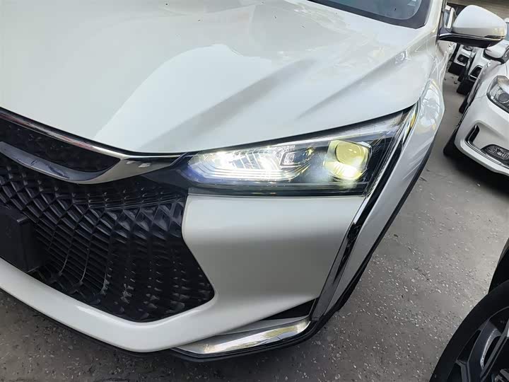 Dongfeng Aeolus Yixuan GS 2021 2021款 230T 自动追星版