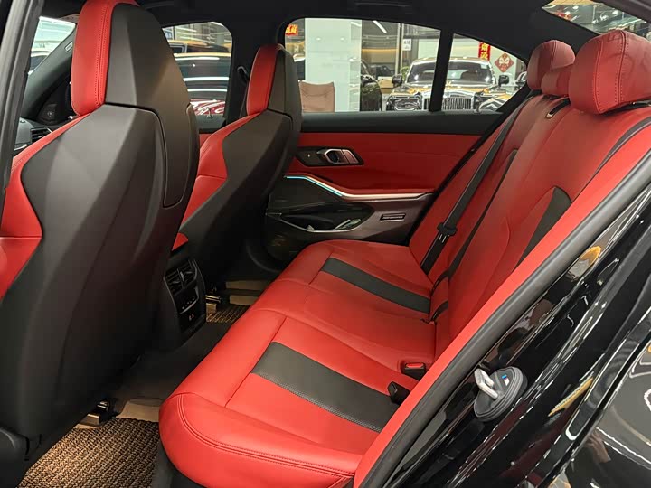 BMW M3 2024 2024款 M3四门轿车 雷霆版