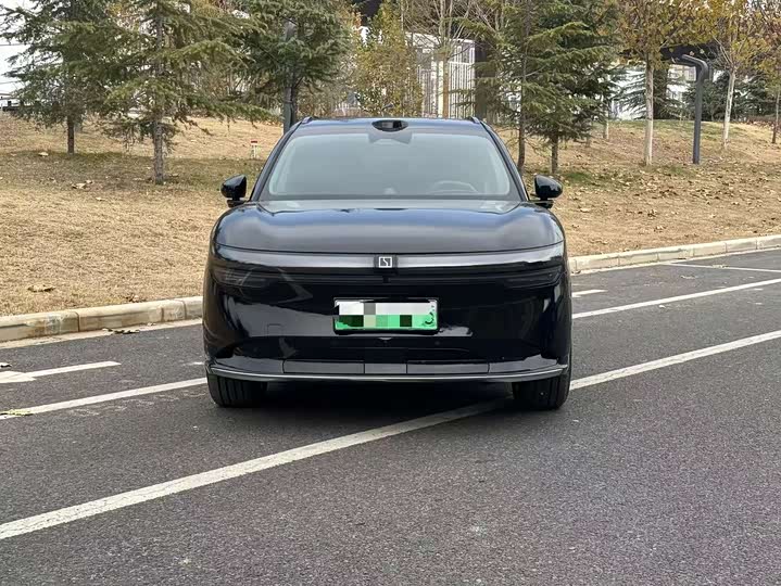 Zeekr 7X 2025 2025款 75kWh 后驱智驾版