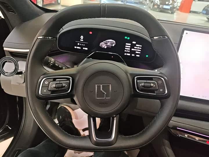 Zeekr 001 2025 2025款 ME版 100kWh 四驱