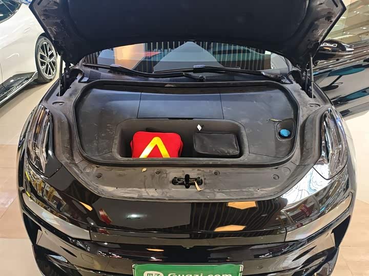 Zeekr 001 2025 2025款 ME版 100kWh 四驱