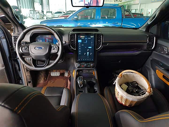 Ford Ranger 2023 2023款 野地四驱自动版 汽油