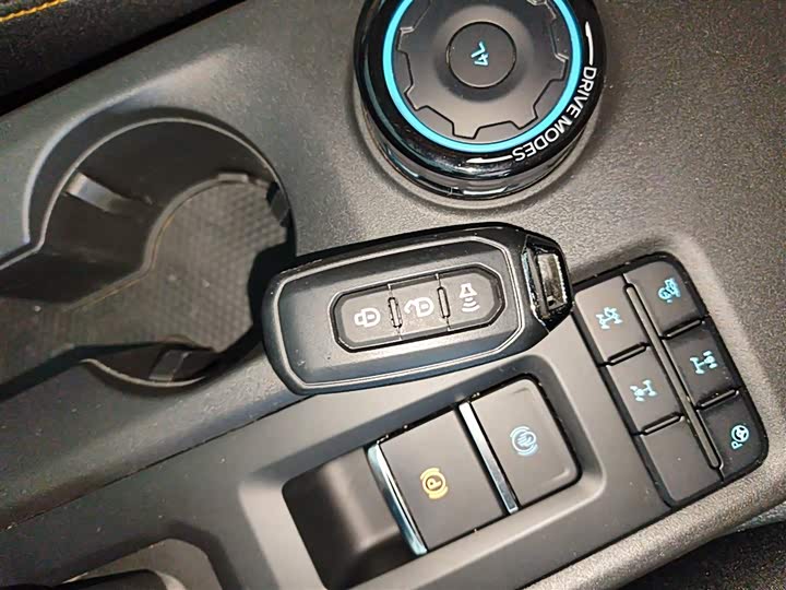 Ford Ranger 2023 2023款 野地四驱自动版 汽油