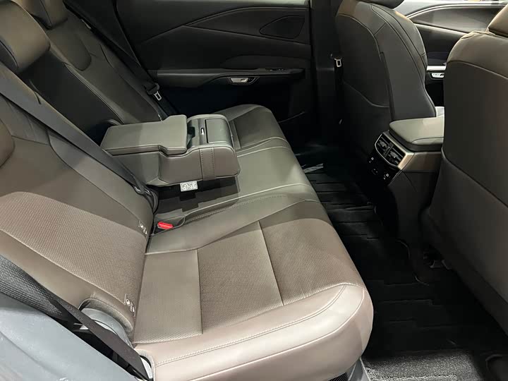 Lexus RX 2023 2023款 350h 四驱醇享版