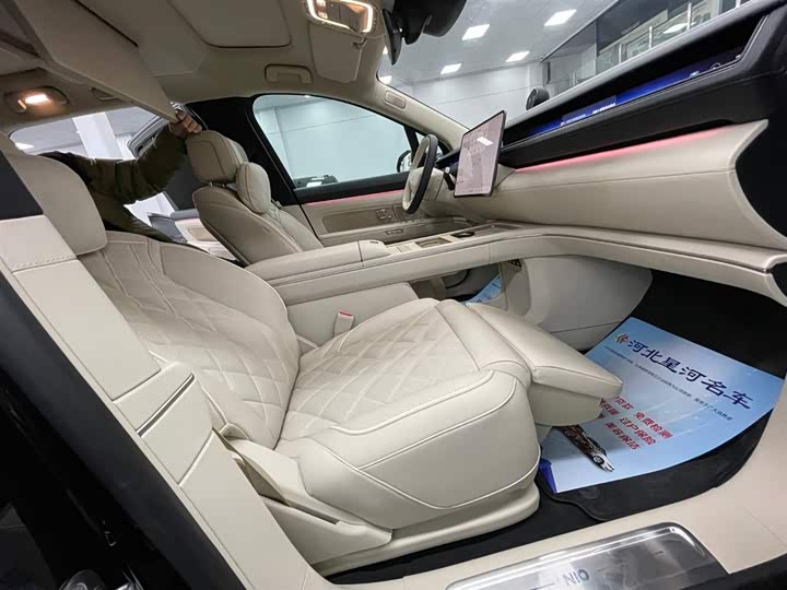 Nio ES8 2026 2026款 六座行政豪华版