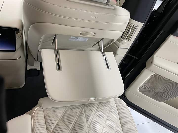 Nio ES8 2026 2026款 六座行政豪华版