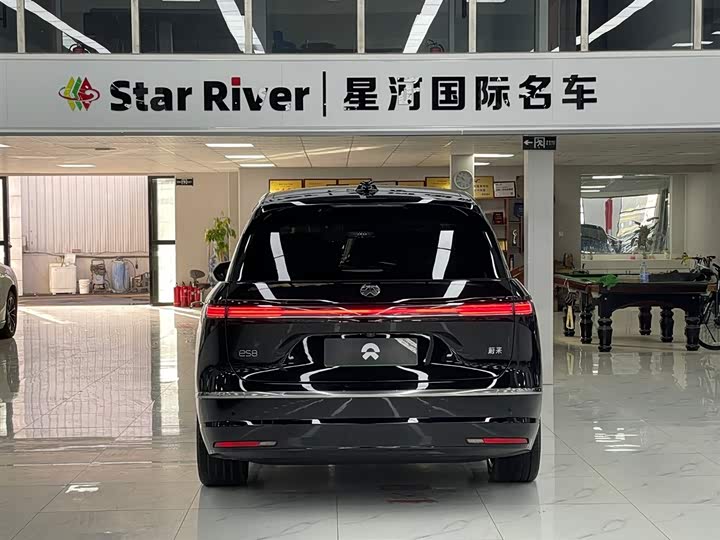Nio ES8 2026 2026款 六座行政豪华版