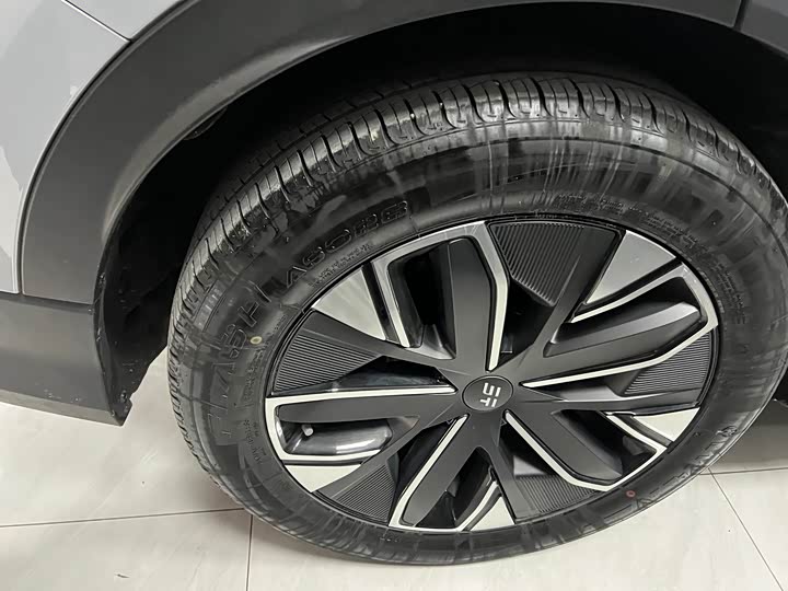 Jetour Shanhai L7 2024 2024款 1.5T 120km ULTRA 7座