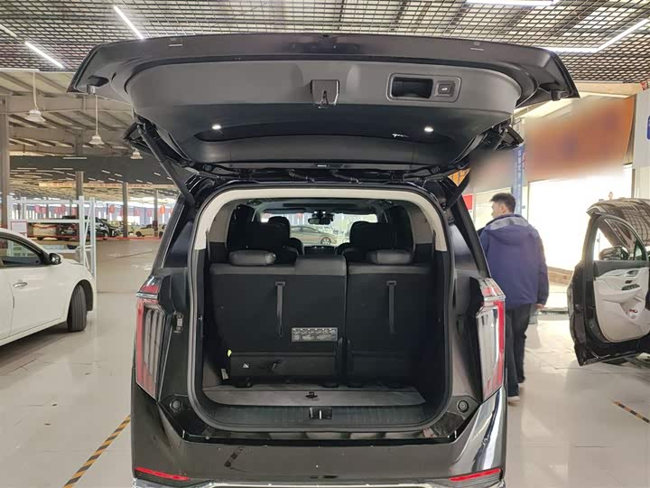 GAC Trumpchi M8 2024 2024款 大师系列 400T 至尊版