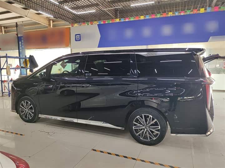 GAC Trumpchi M8 2024 2024款 大师系列 400T 至尊版