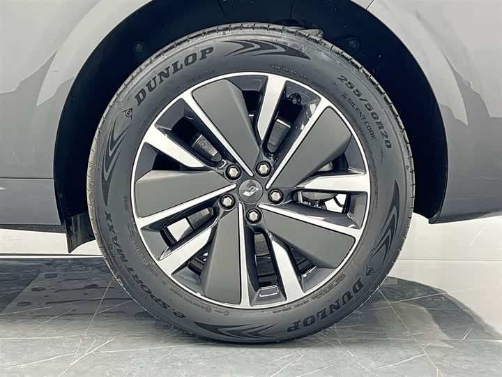 LiXiang L6 2025 2025款 Pro 智能焕新版