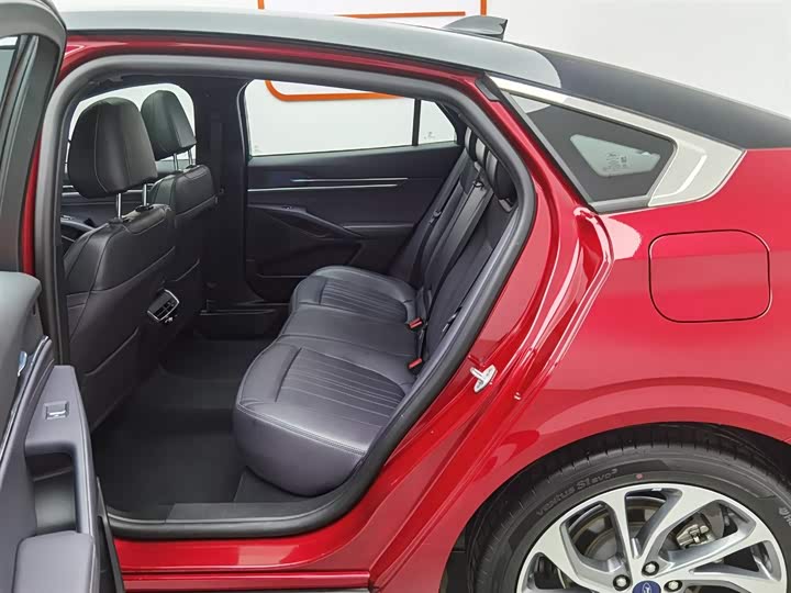 Ford Mondeo 2025 2025款 2.0T EcoBoost 至尊型