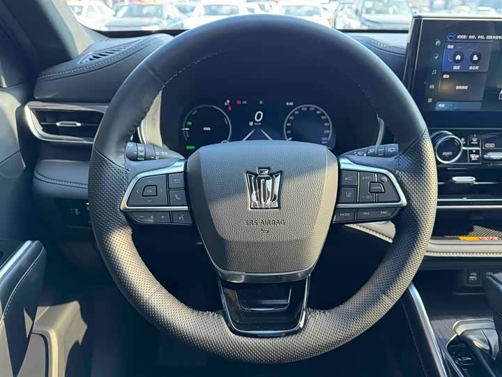 Toyota Crown Kluger 2024 2024款 2.5L HEV四驱尊贵版