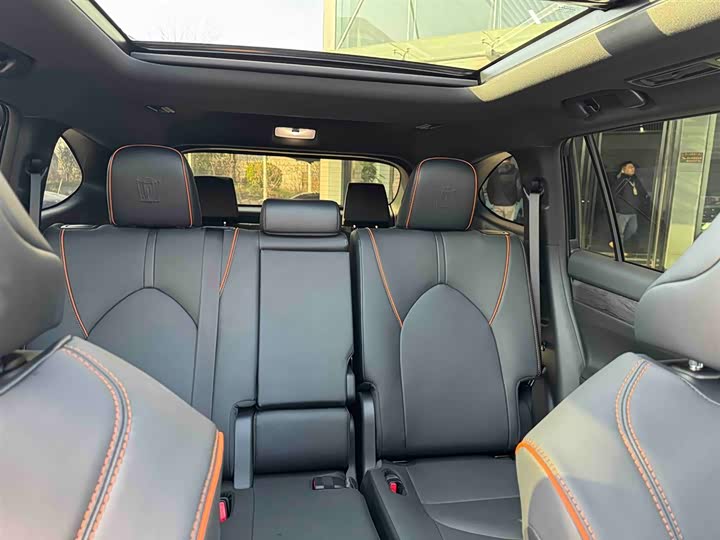 Toyota Crown Kluger 2024 2024款 2.5L HEV四驱尊贵版