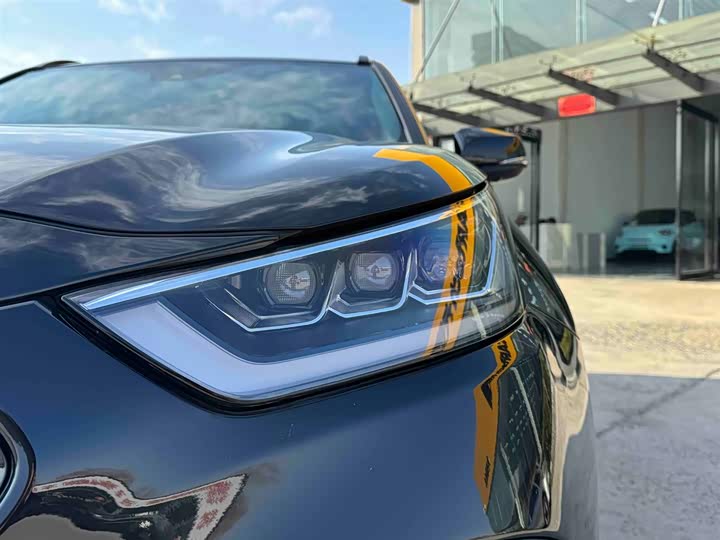 Toyota Crown Kluger 2024 2024款 2.5L HEV四驱尊贵版