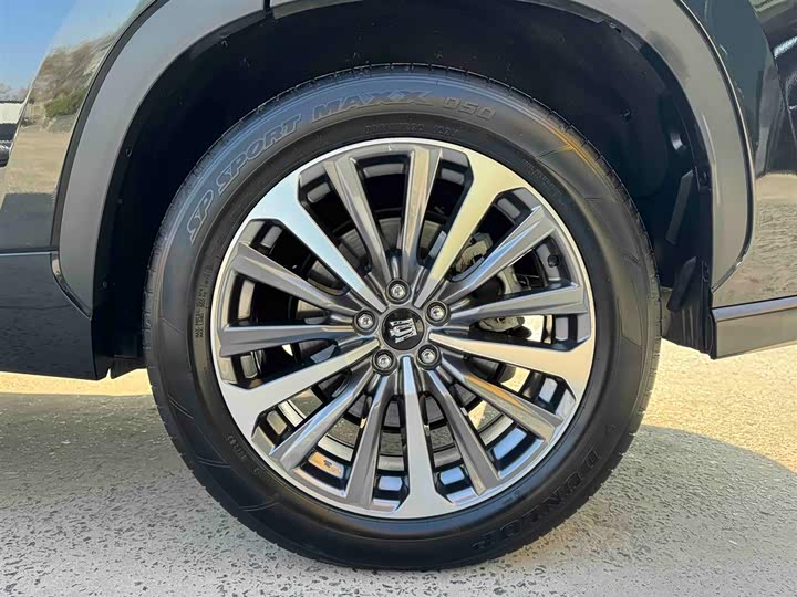 Toyota Crown Kluger 2024 2024款 2.5L HEV四驱尊贵版