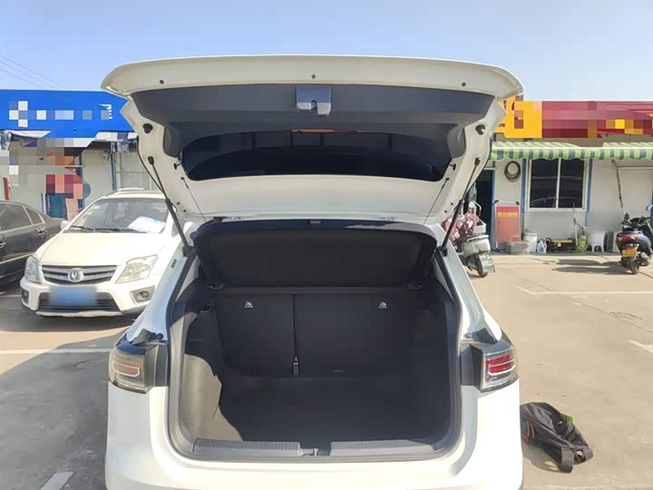 Volkswagen Tharu 2025 2025款 新锐 1.5L 锐进版