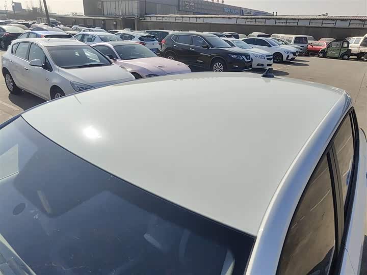 Volkswagen Tharu 2025 2025款 新锐 1.5L 锐进版