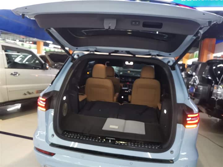 LiXiang One 2021 2021款 增程6座版