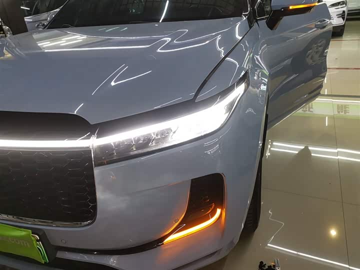 LiXiang One 2021 2021款 增程6座版