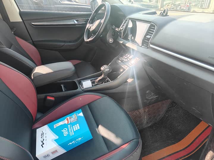 Skoda Karoq 2023 2023款 TSI280 奢享版