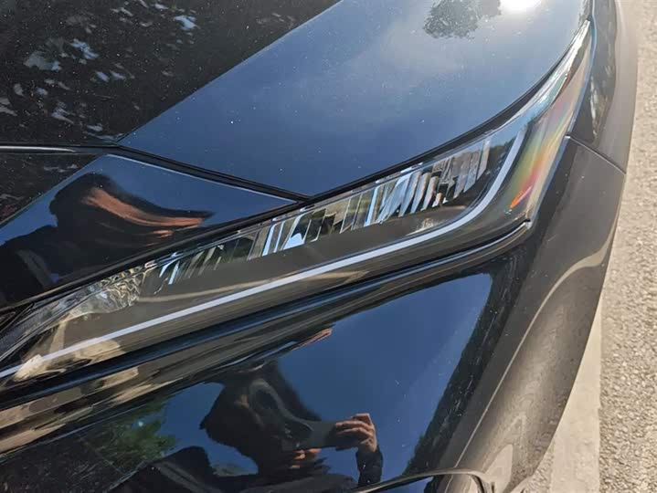 Toyota Venza 2023 2023款 2.0L CVT两驱尊贵版