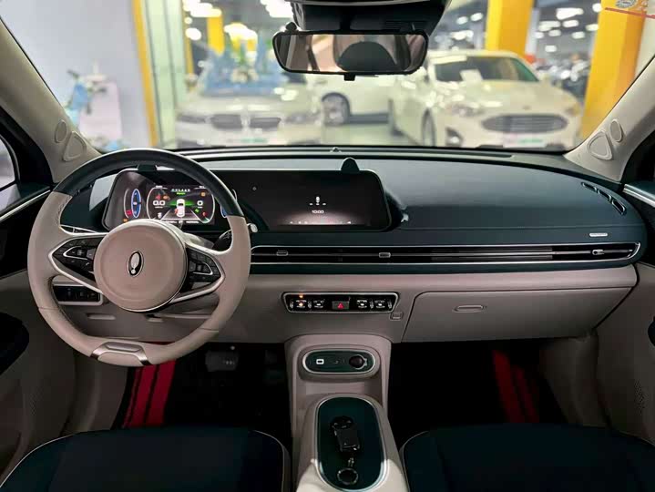 Ora Good Cat (03) 2023 2023款 401km标准续航 豪华型 磷酸铁锂