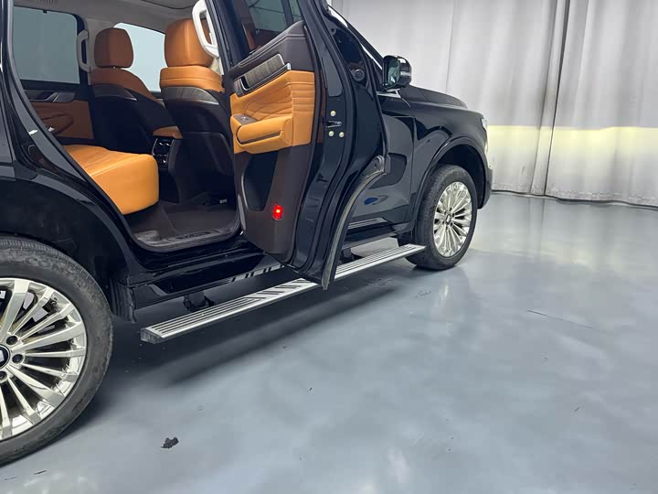 Tank 500 2023 2023款 3.0T 商务版 造境型 5座