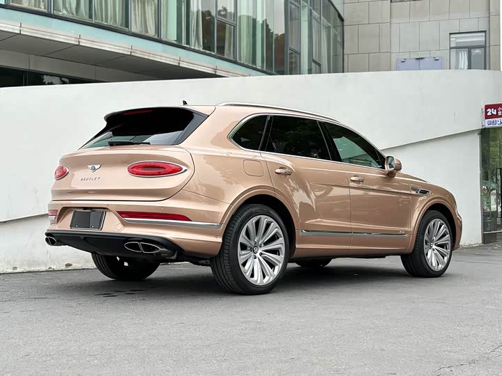 Bentley Bentayga 2023 2023款 4.0T V8 雅度版