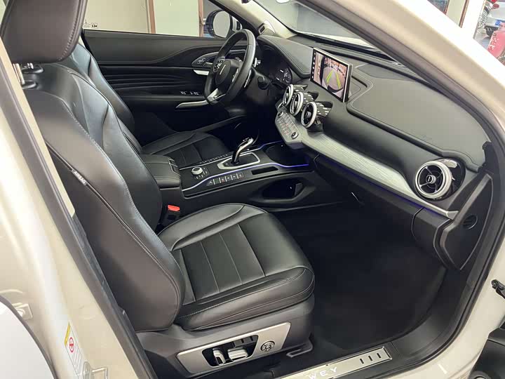 Wey VV7 2020 2020款 2.0T 旗舰型