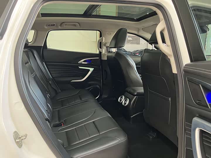 Wey VV7 2020 2020款 2.0T 旗舰型