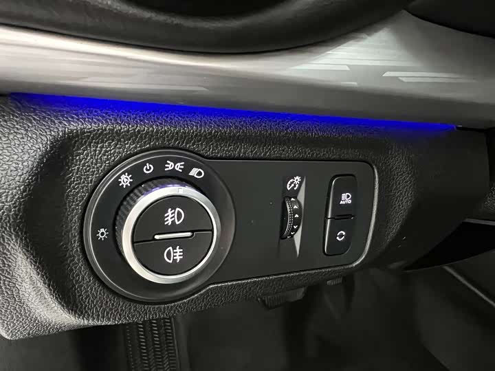 Wey VV7 2020 2020款 2.0T 旗舰型