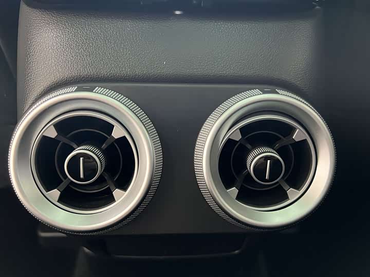 Wey VV7 2020 2020款 2.0T 旗舰型