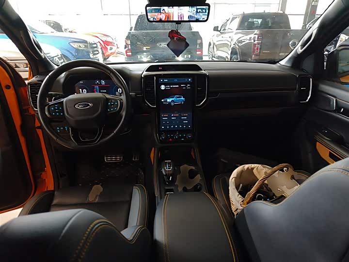 Ford Ranger 2023 2023款 野地四驱自动版 汽油