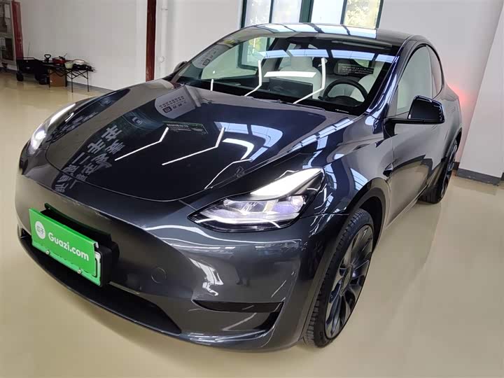 Tesla Model Y 2024 2024款 后轮驱动版