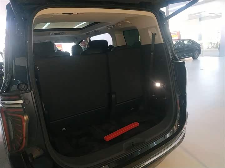 Hongqi HQ9 2023 2023款 2.0T 智联旗享版