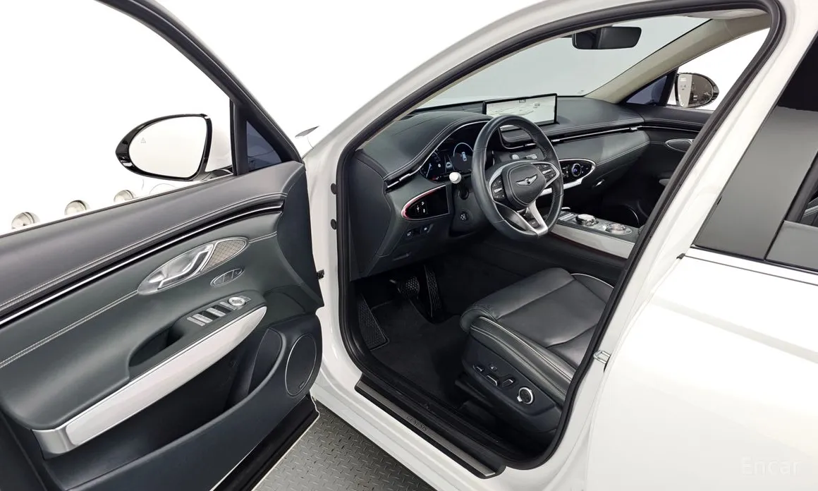 Genesis GV70 2022 e-AWD