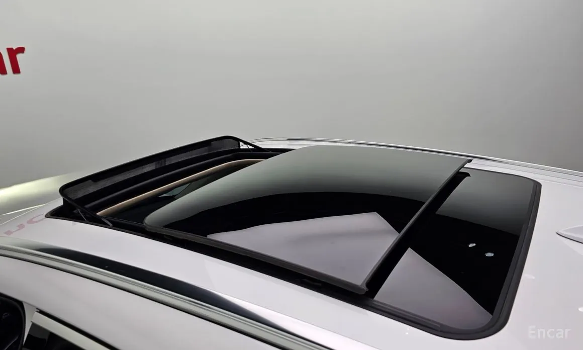 Genesis GV70 2022 e-AWD