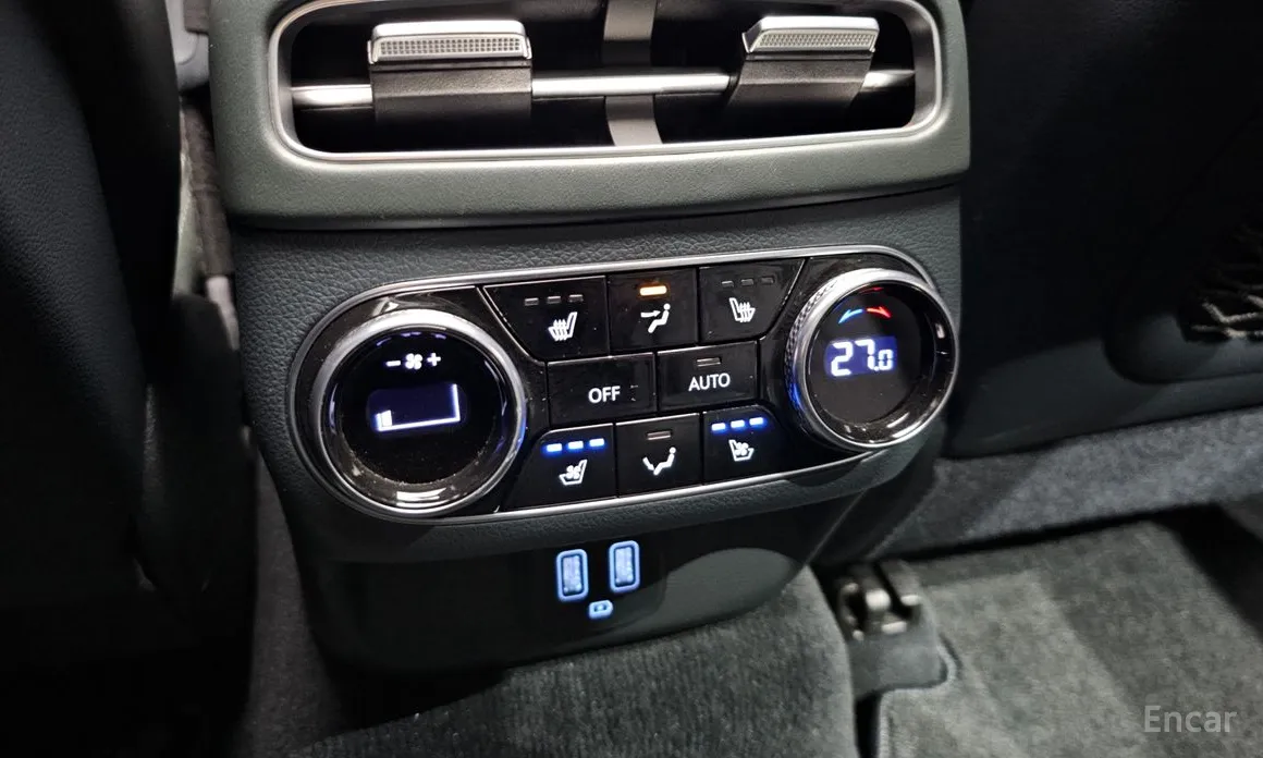 Genesis GV70 2022 e-AWD