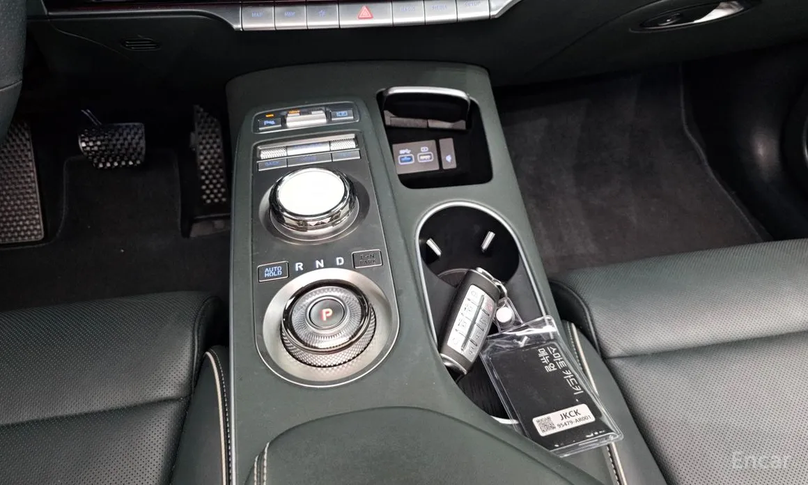 Genesis GV70 2022 e-AWD