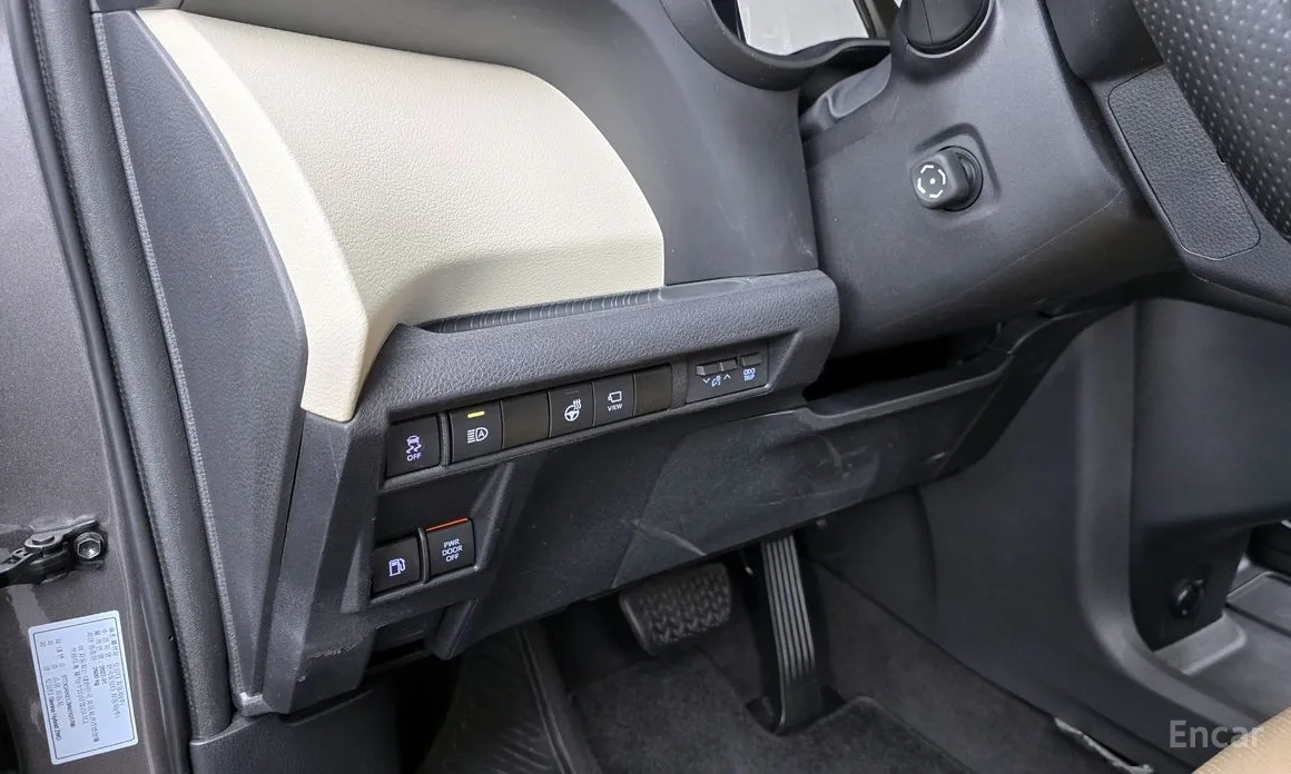 Toyota Sienna 2020 2.5 Hybrid 2WD