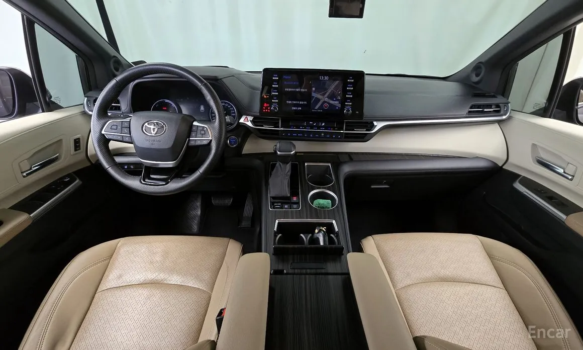 Toyota Sienna 2020 2.5 Hybrid 2WD