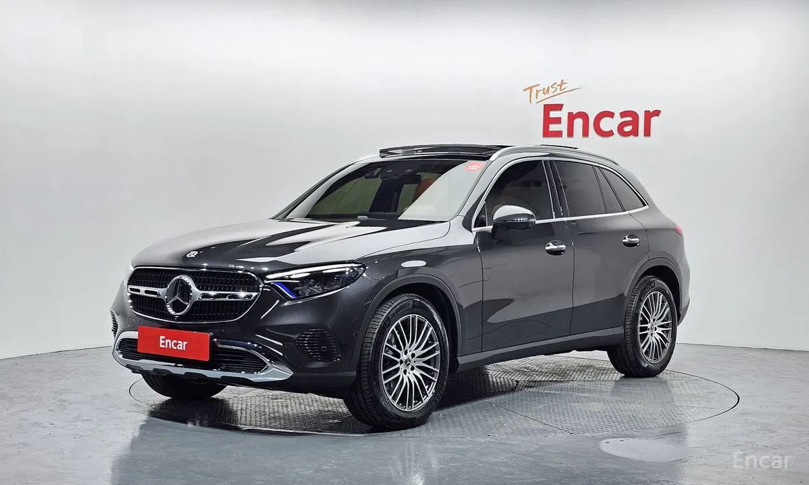 Mercedes-Benz GLC-Class 2023 GLC 300 4MATIC Avantgarde