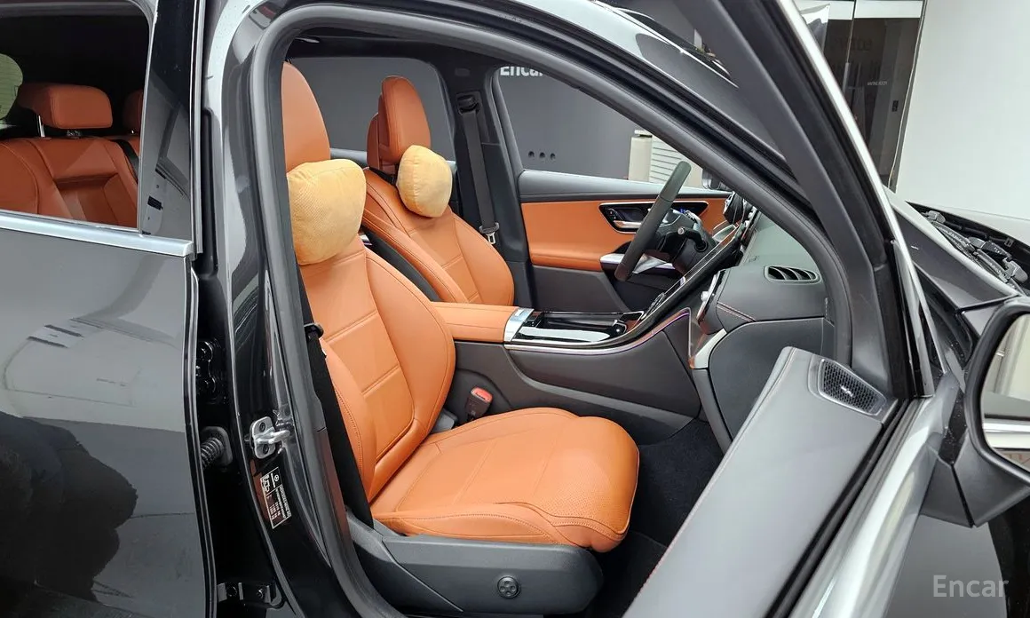 Mercedes-Benz GLC-Class 2023 GLC 300 4MATIC Avantgarde