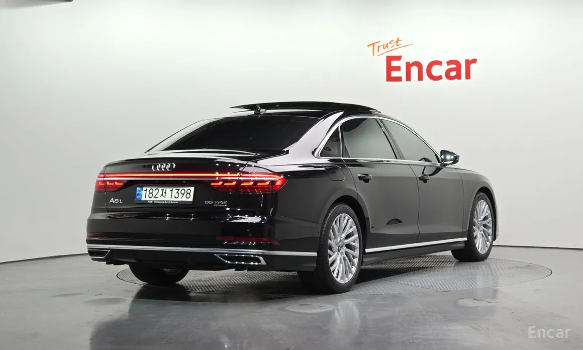 Audi A8 2018 55 TFSI Quattro LWB