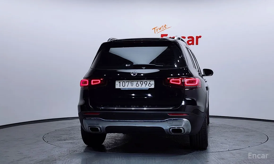 Mercedes-Benz GLB-Class 2020 GLB220