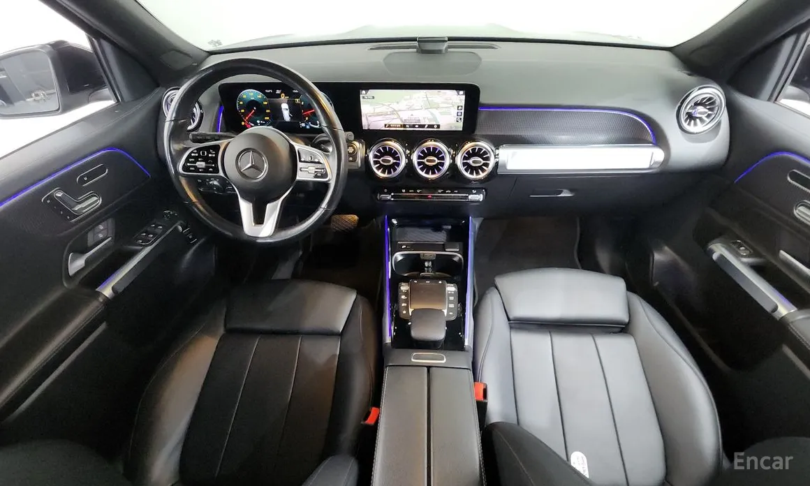 Mercedes-Benz GLB-Class 2020 GLB220