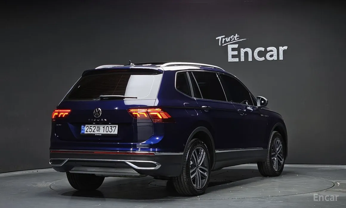 Volkswagen Tiguan 2018 2.0 TSI Prestige