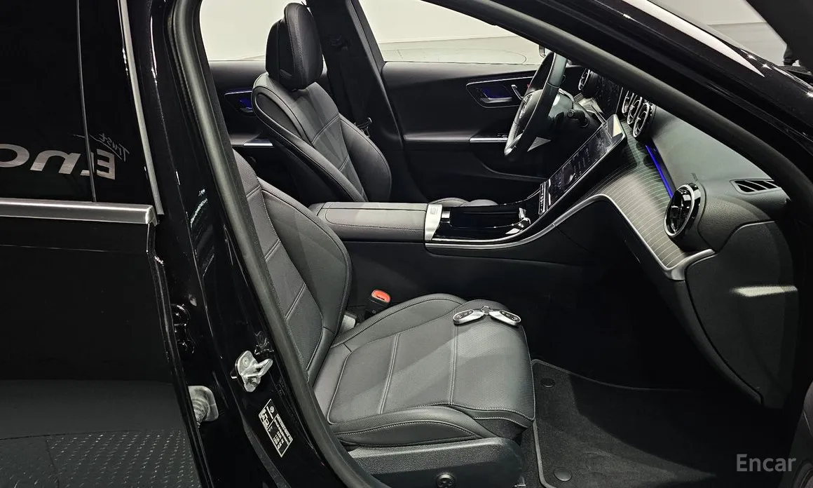 Mercedes-Benz C-Class 2022 C300 4MATIC Avantgarde