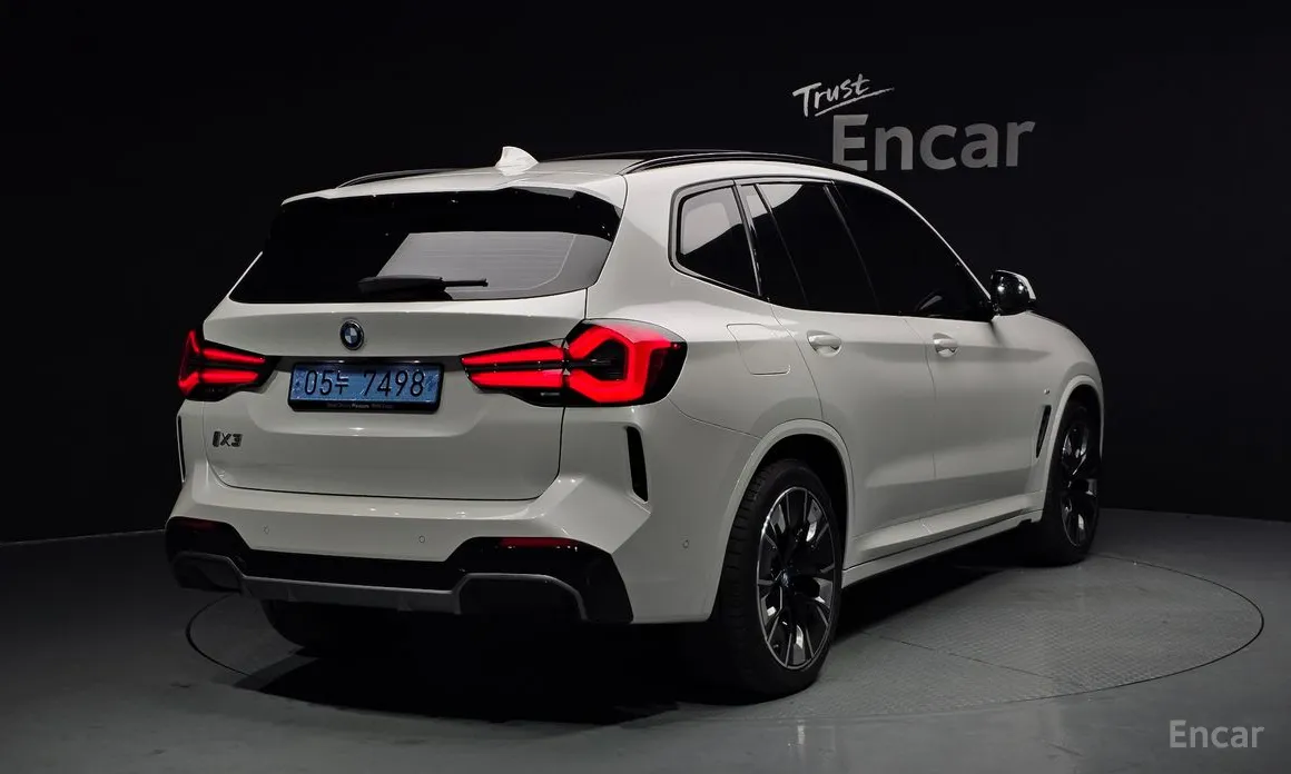 BMW iX3 2021 M Sports